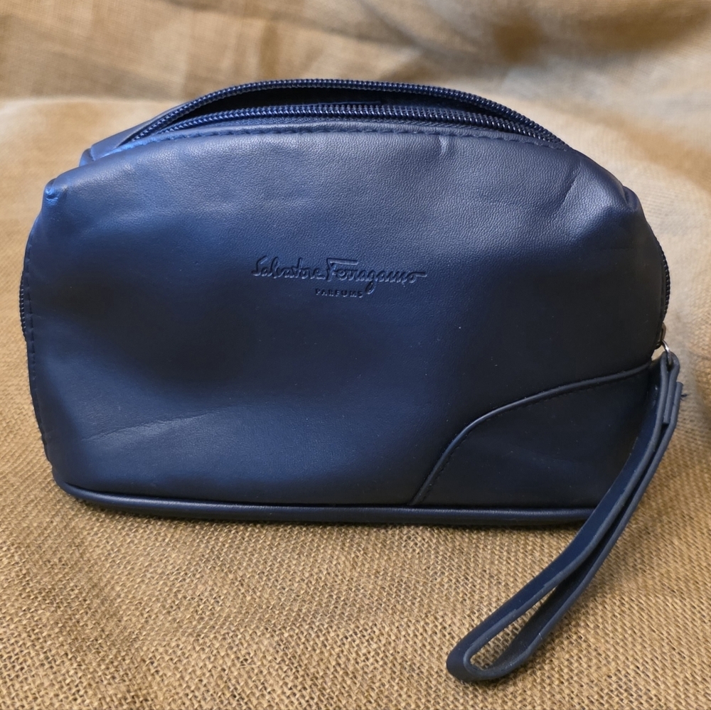 Salvatore Ferragamo for Turkish Airlines Navy Toiletry/Makeup/Travel Bag